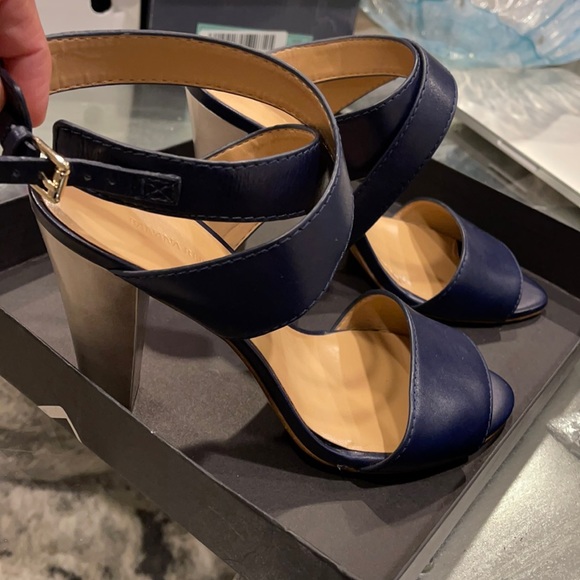 Banana Republic Shoes - Banana Republic Samanda heels